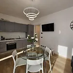 Residenza Redipuglia Free Private Parking And Air Conditioning Apartment *