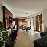Residenza Redipuglia Free Private Parking And Air Conditioning Verbania