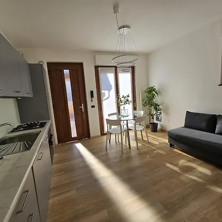 Residenza Redipuglia Free Private Parking And Air Conditioning Apartment Verbania