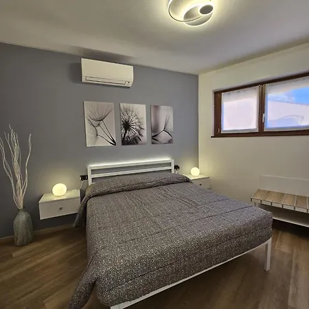 Residenza Redipuglia Free Private Parking And Air Conditioning * Verbania