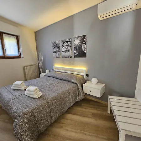 Residenza Redipuglia Free Private Parking And Air Conditioning Apartment *