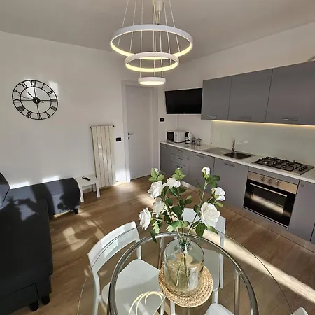 Residenza Redipuglia Free Private Parking And Air Conditioning