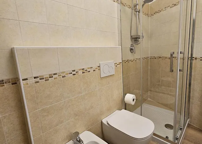 Residenza Redipuglia Free Private Parking And Air Conditioning Apartment *