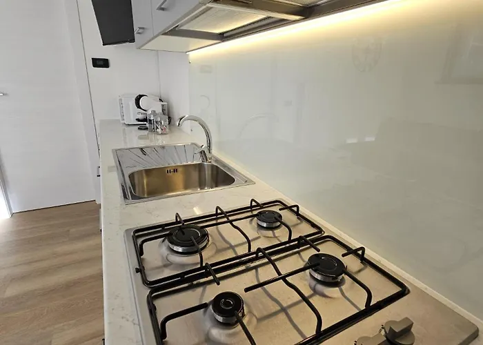 Apartment Residenza Redipuglia Free Private Parking And Air Conditioning Verbania