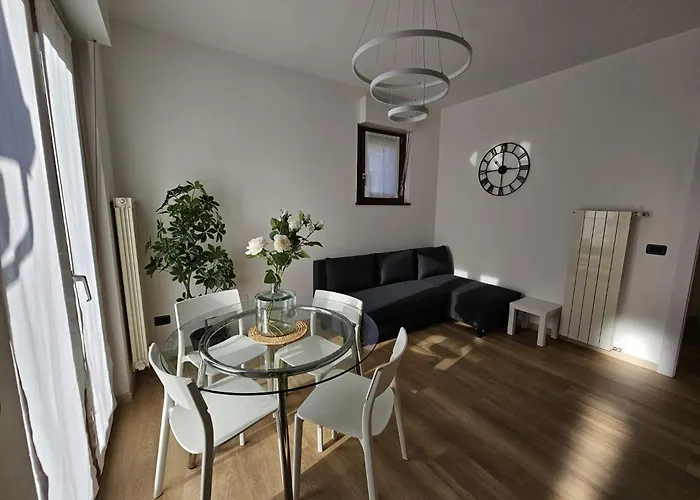 아파트 Residenza Redipuglia Free Private Parking And Air Conditioning 베르바니아