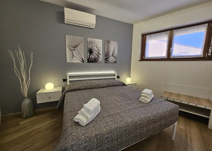 Apartment Residenza Redipuglia Free Private Parking And Air Conditioning *
